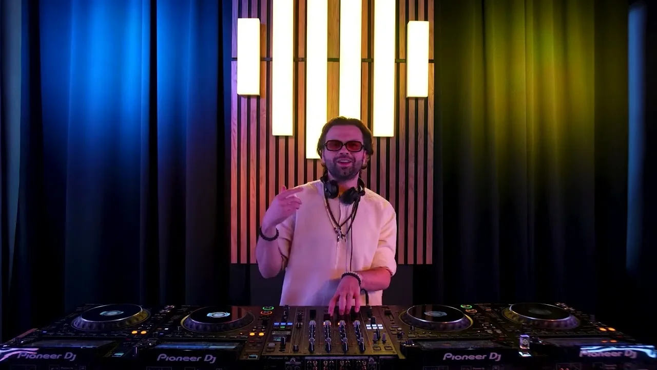 Prohor performing his Portal set in Prague